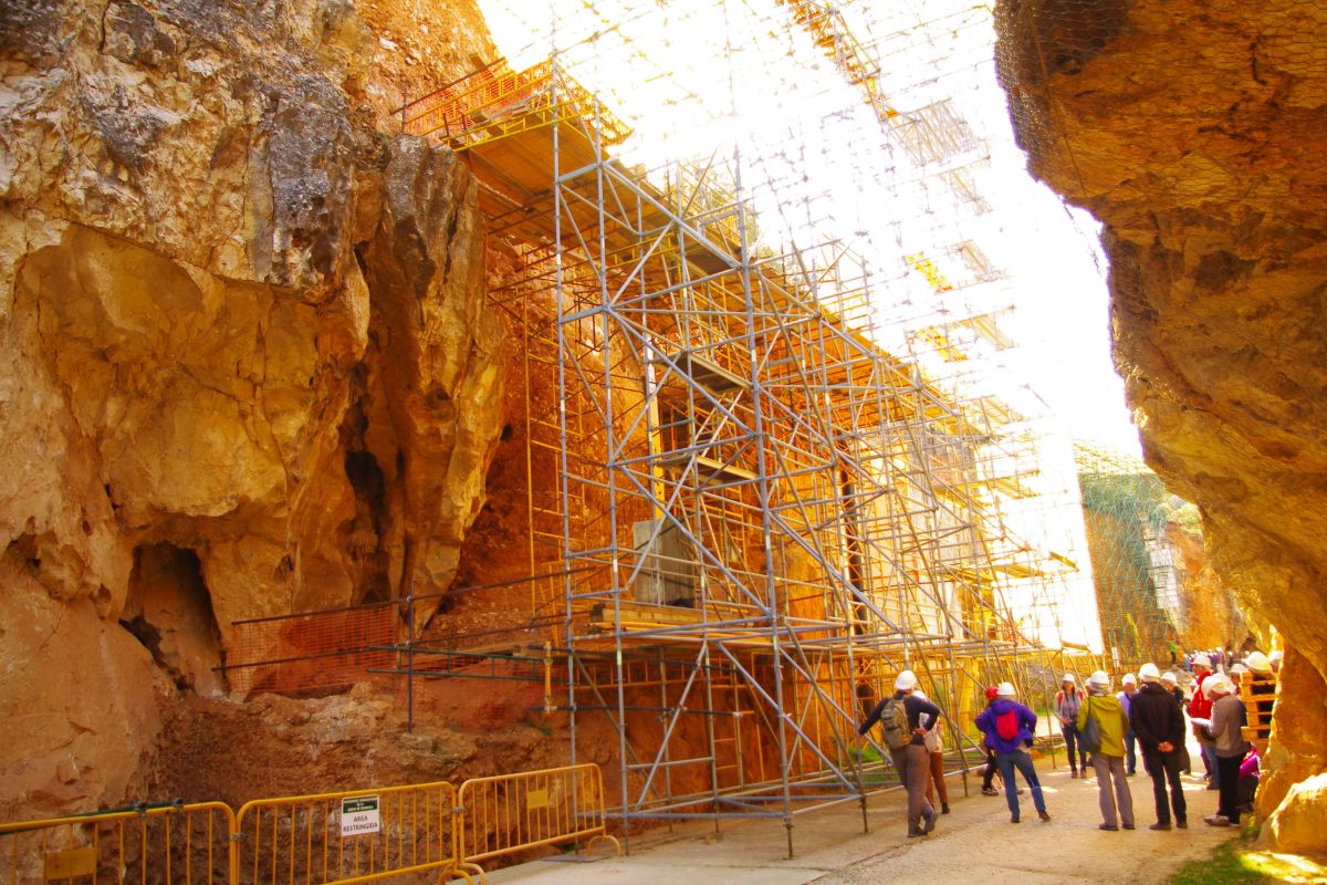 atapuerca_sima_de_los_huesos.jpg